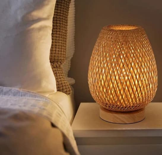 BAMBOO WOVEN TABLE LAMP