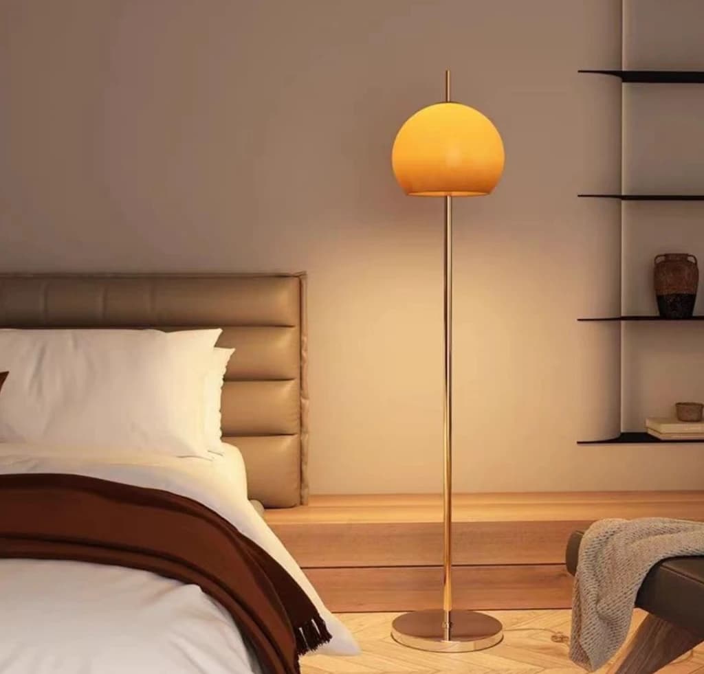 ORANGE GLASS FLOOR LAMP