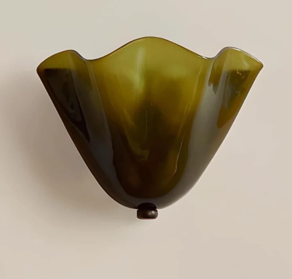 SCALLOPED GREEN GLASS SCONCE