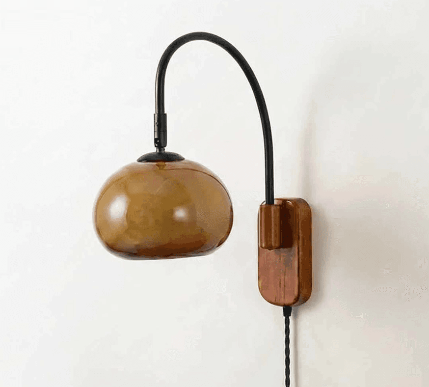 AMBER GLASS WALL SCONCE